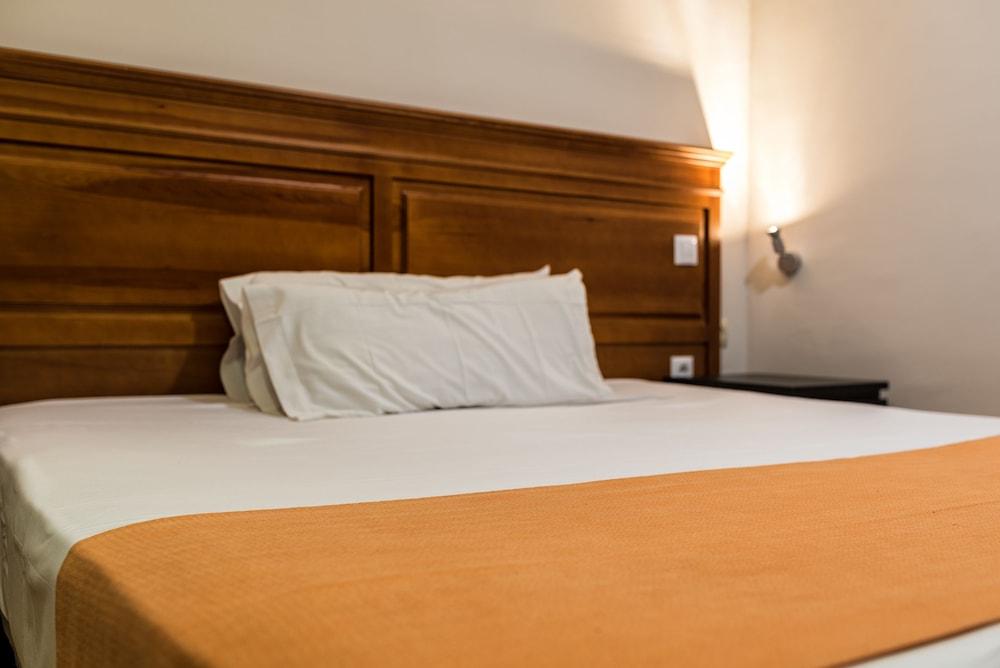Kubik Hotel Caces 외부 사진