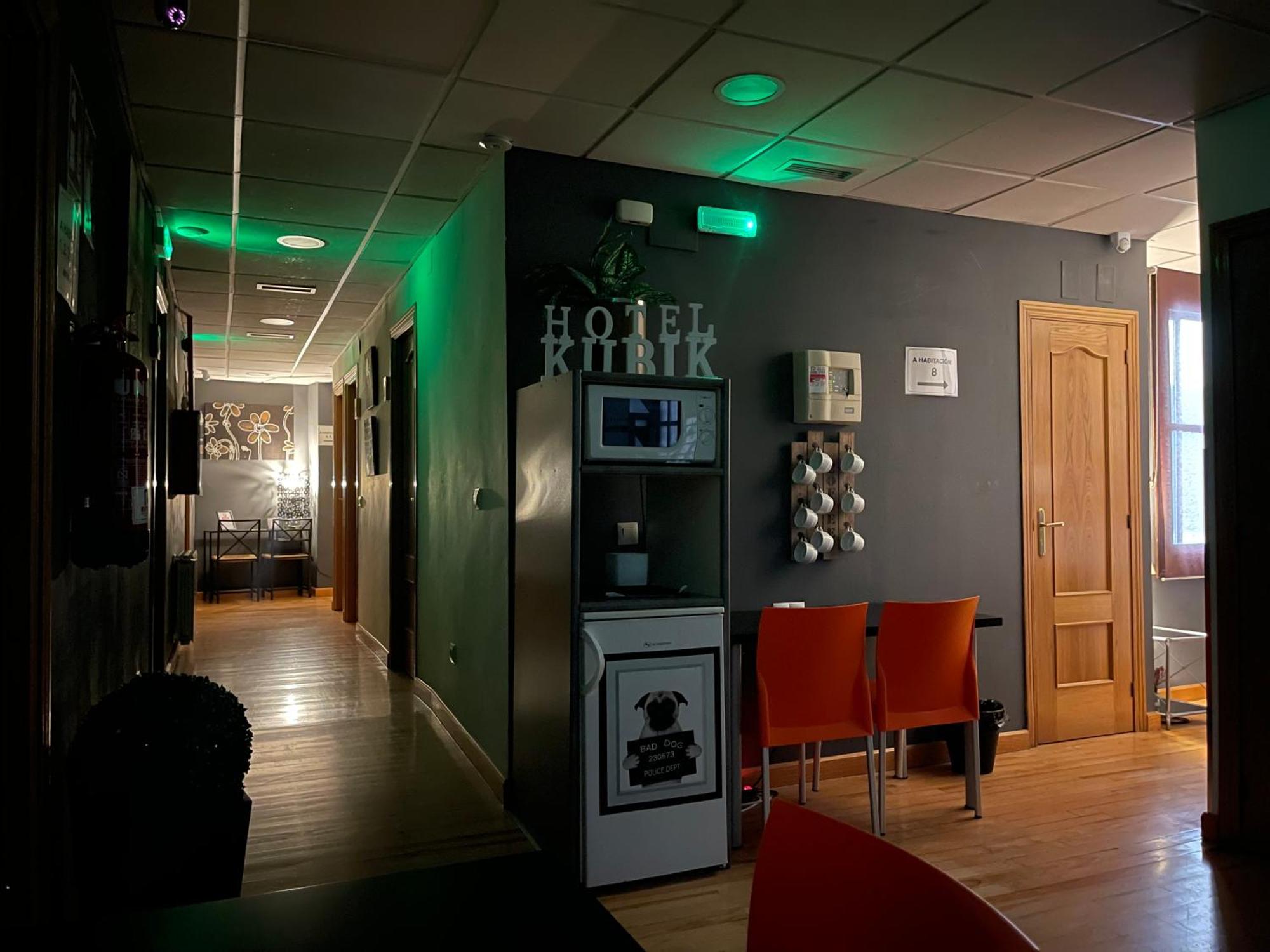 Kubik Hotel Caces 외부 사진